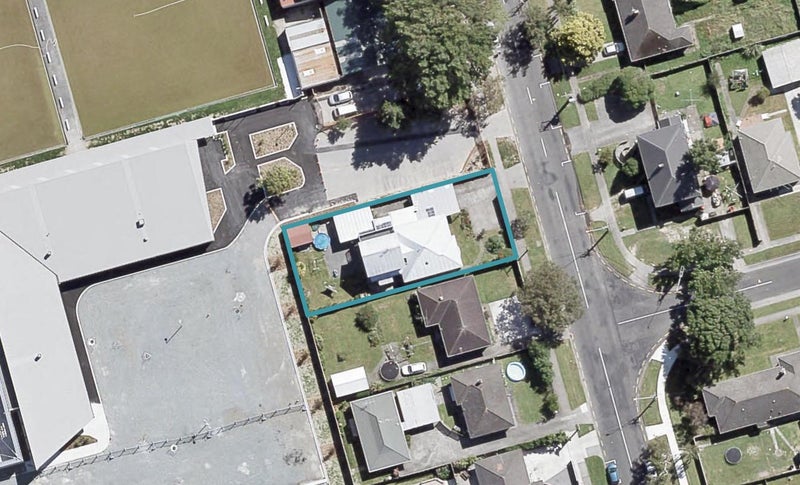 19 Treadwell Street, Naenae, Lower Hutt - Carousel 1