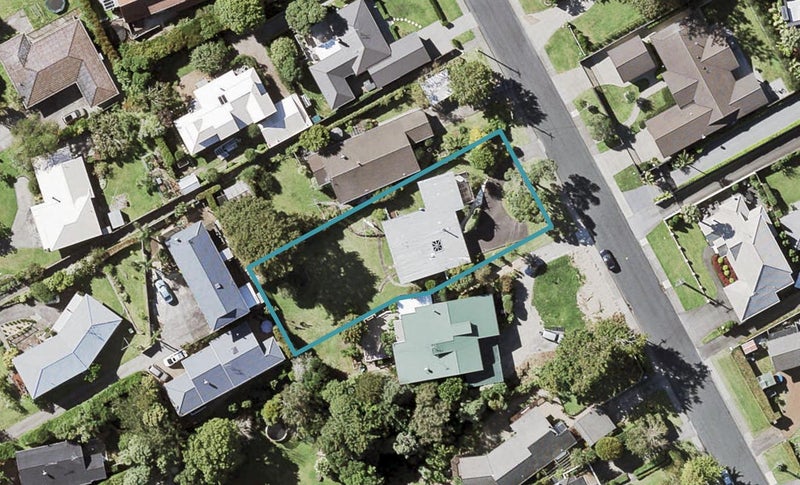 182 Bleakhouse Road, Mellons Bay, Auckland - Carousel 1