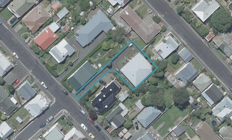 14B Selwyn Street, North East Valley, Dunedin - Carousel 1