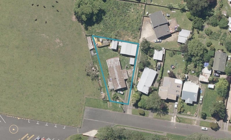 22 Burmah Street, Aramoho, Whanganui - Carousel 1