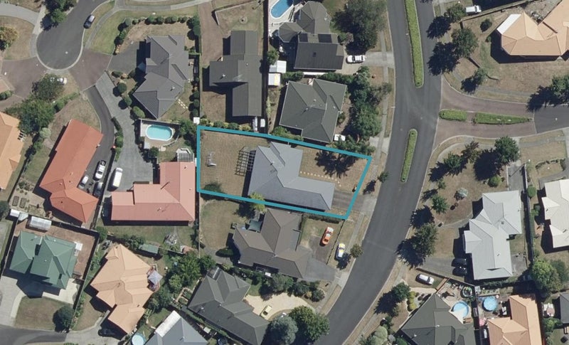 264 Grandview Road, Western Heights, Hamilton - Carousel 1