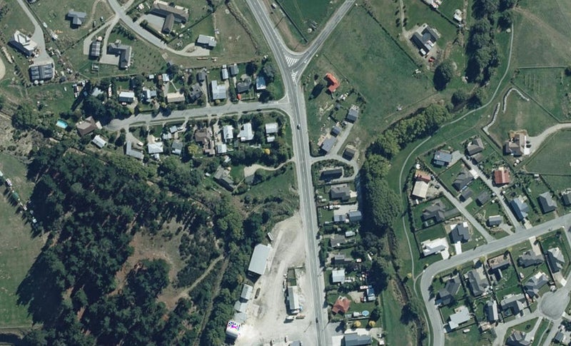 144 Main Road, Luggate, Wānaka - Carousel 1