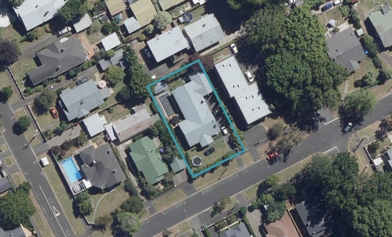 13 Piako Road, Claudelands, Hamilton - Carousel 1