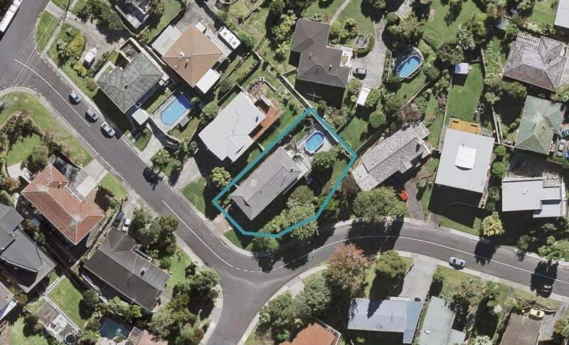 6 Woodcote Drive, Glenfield, Auckland - Carousel 1