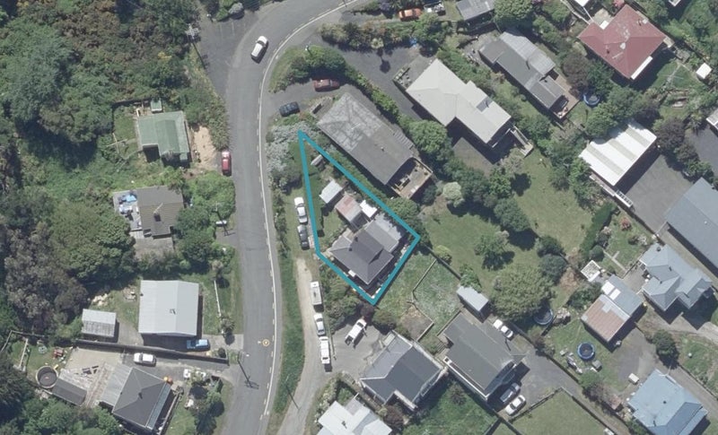 11 Seaview Road, Brighton, Dunedin - Carousel 1