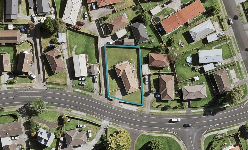 29 Finlayson Avenue, Clendon Park, Auckland - Carousel 1