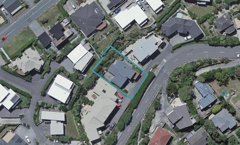 156 Onslow Road, Khandallah, Wellington - Carousel 1
