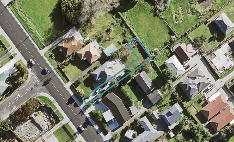 8/418 Richardson Road, Mount Roskill, Auckland - Carousel 1
