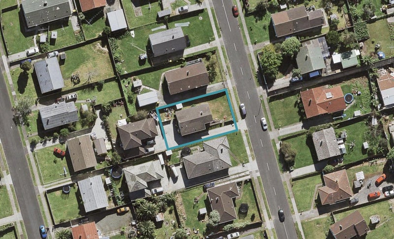 45 Valiant Street, Mangere, Auckland - Carousel 1