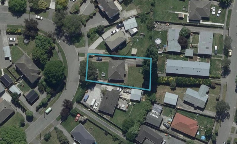 18 Attlee Crescent, Bryndwr, Christchurch - Carousel 1