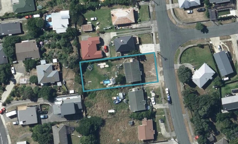 19 Matatiro Street, Titahi Bay, Porirua - Carousel 1