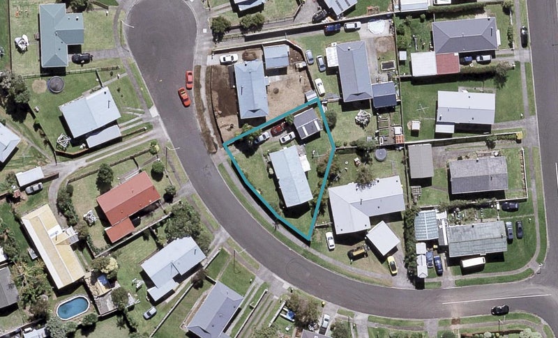 10 Veronica Place, Bell Block, New Plymouth - Carousel 1