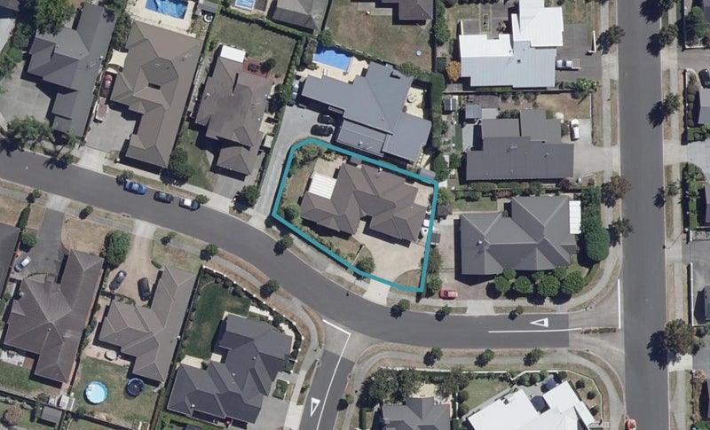 4 Shalimar Place, Huntington, Hamilton - Carousel 1