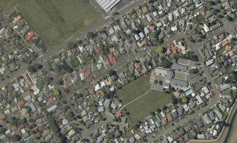 19 Lancaster Street, Highbury, Palmerston North - Carousel 1