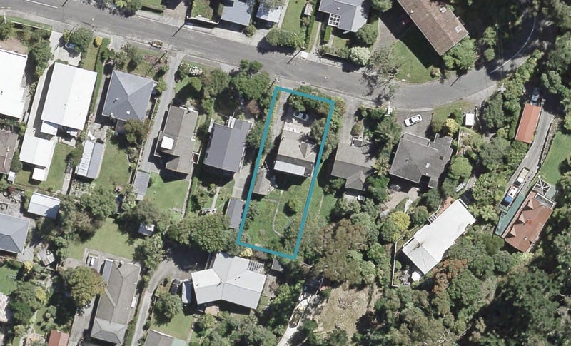 14 Woodvale Grove, Fairfield, Lower Hutt - Carousel 1