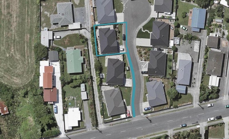 5 Phoenix Court, Otaki - Carousel 1