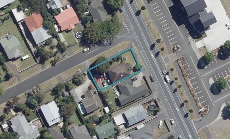 847 Heaphy Terrace, Claudelands, Hamilton - Carousel 1