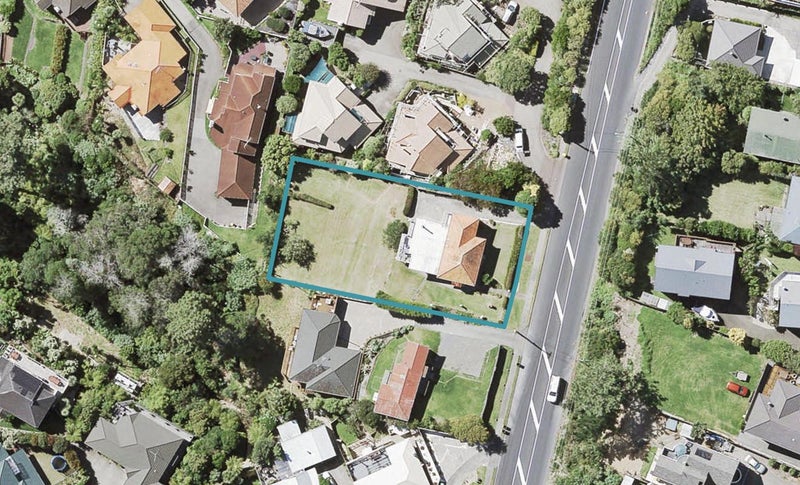 129 Browns Bay Road, Browns Bay, Auckland - Carousel 1