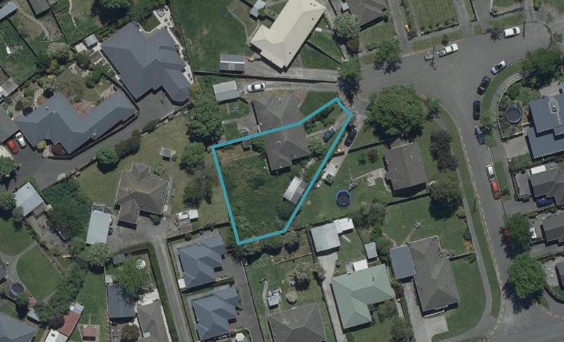 3 Bevin Place, Bryndwr, Christchurch - Carousel 1
