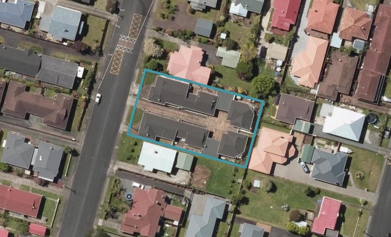 4/8 Princes Street, Kensington, Whangarei - Carousel 1