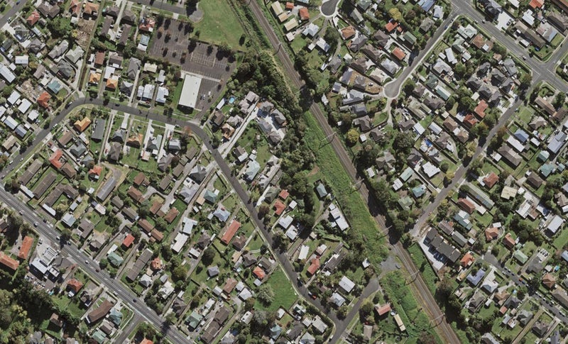 46E Ashlynne Avenue, Papatoetoe, Auckland - Carousel 1