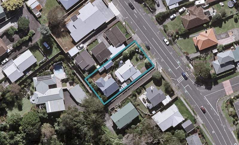 1/170 Mangorei Road, Merrilands, New Plymouth - Carousel 1