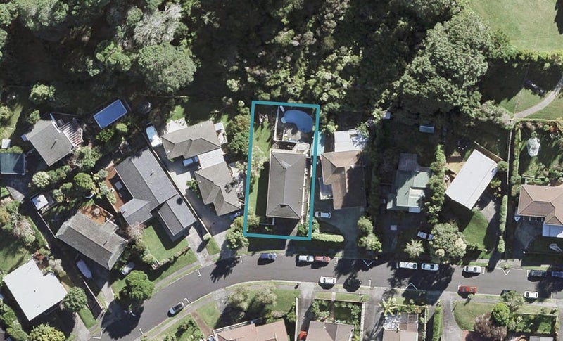 14 Montclair Rise, Browns Bay, Auckland - Carousel 1