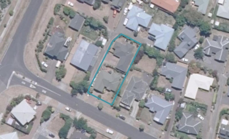 2/10 Lakewood Drive, Nukuhau, Taupo - Carousel 1