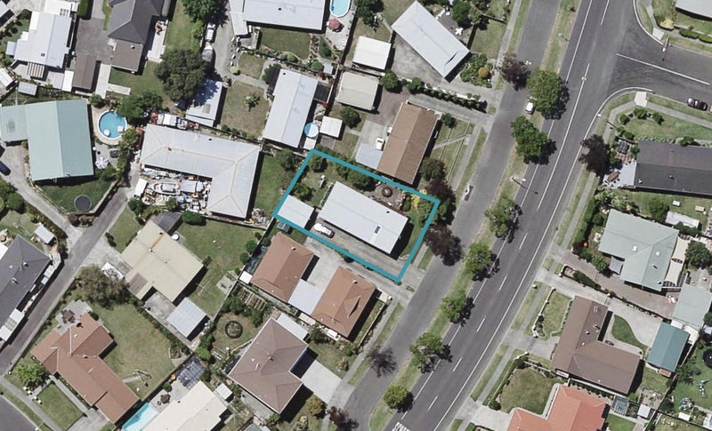 152 Tait Drive, Greenmeadows, Napier - Carousel 1