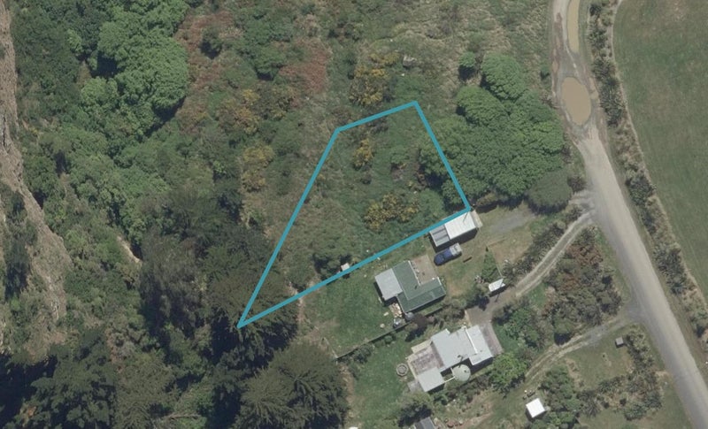 2 Beach Road, Long Beach, Port Chalmers - Carousel 1