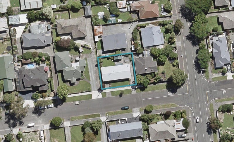 1 Victoria Street, Ebdentown, Upper Hutt - Carousel 1