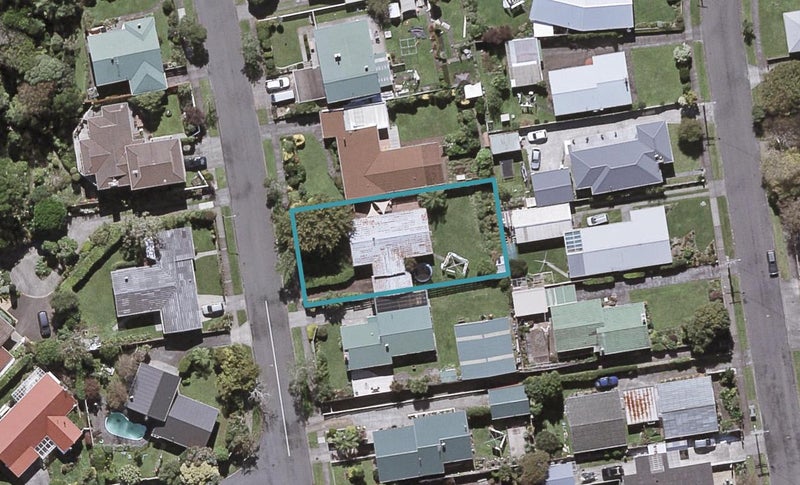 80 Manu Crescent, Upper Vogeltown, New Plymouth - Carousel 1