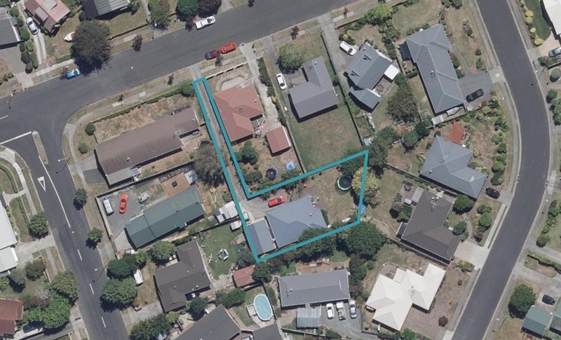 54 Radiata Street, Fairview Downs, Hamilton - Carousel 1