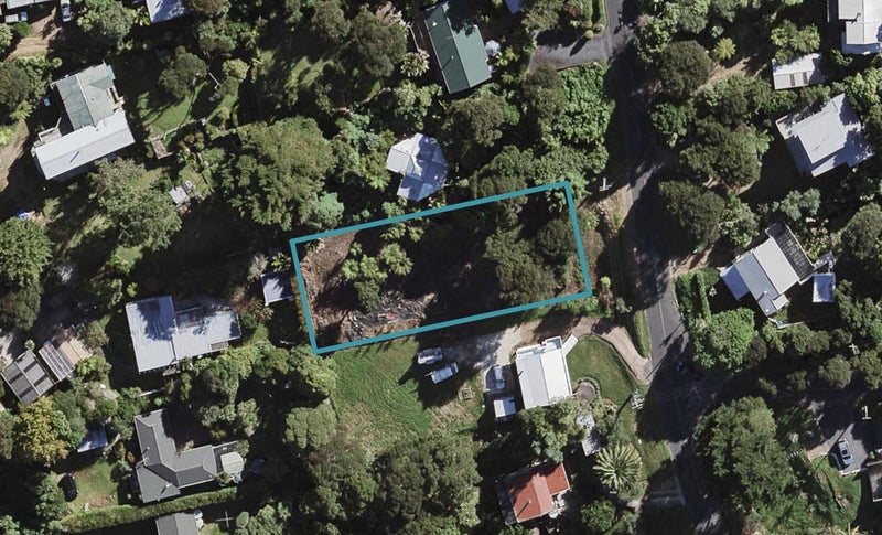 27 Bay Road, Ostend, Waiheke Island - Carousel 1