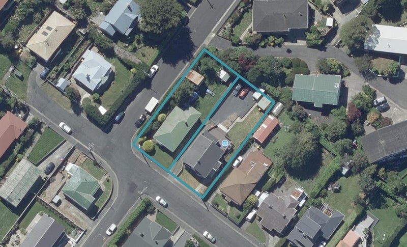 76 Beresford Street, Wakari, Dunedin - Carousel 1