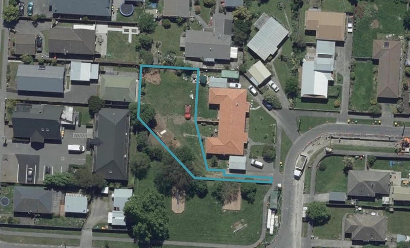 5A Momorangi Crescent, Redwood, Christchurch - Carousel 1