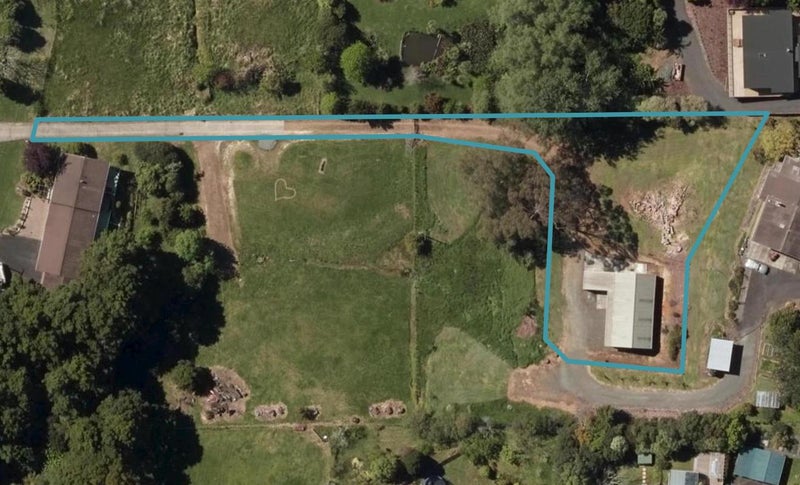 81B Mackesy Road, Parahaki, Whangarei - Carousel 1