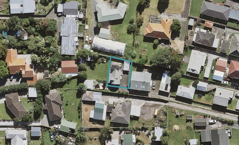 15B Margaret Road, Papatoetoe, Auckland - Carousel 1