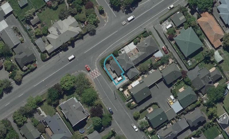 1/90 Browns Road, St Albans, Christchurch - Carousel 1