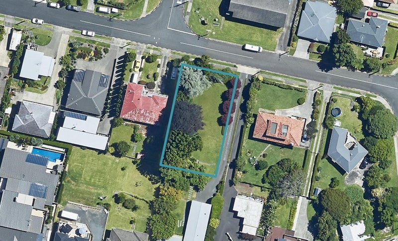45 Seaview Road, Otumoetai, Tauranga - Carousel 1