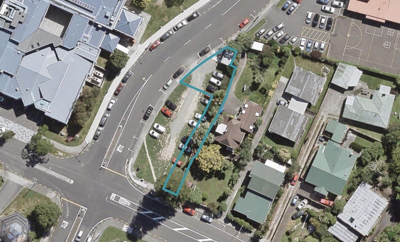 2/1 Myrtle Street, Hutt Central, Lower Hutt - Carousel 1