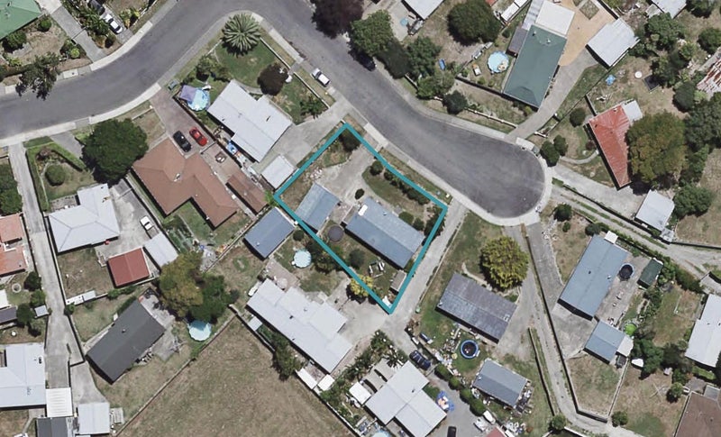 4 Bowden Place, Whakatu, Hastings - Carousel 1