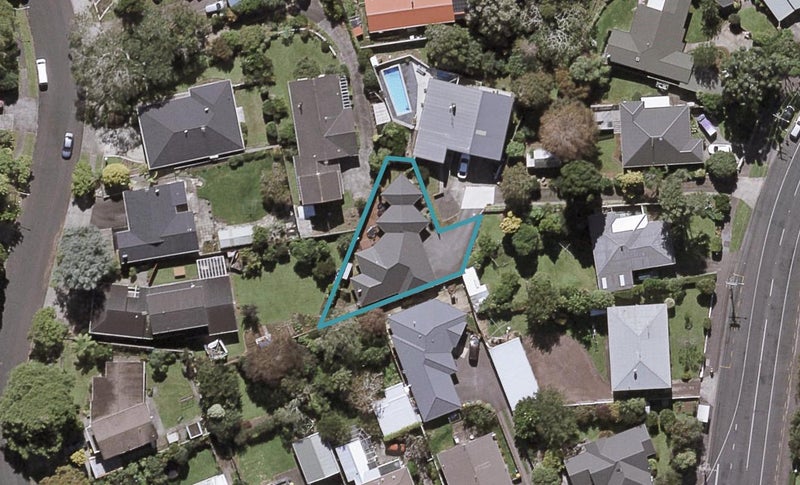 224B Tukapa Street, Westown, New Plymouth - Carousel 1