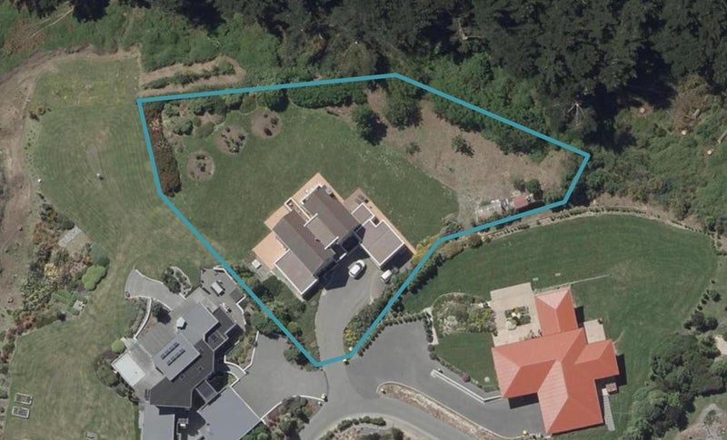 8 Quarrymans Lane, Kennedys Bush, Christchurch - Carousel 1