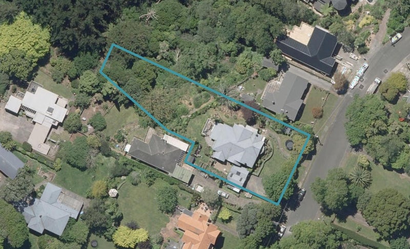 5 Tulloch Street, Saint Johns Hill, Whanganui - Carousel 1