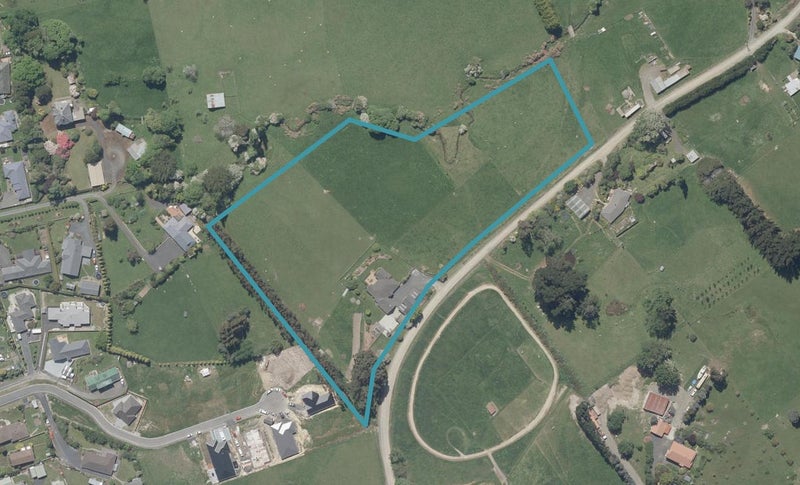 25 McMeakin Road, Abbotsford, Dunedin - Carousel 1