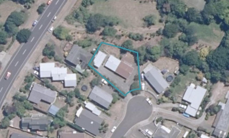 2/15 Regents Grove, Richmond Heights, Taupo - Carousel 1