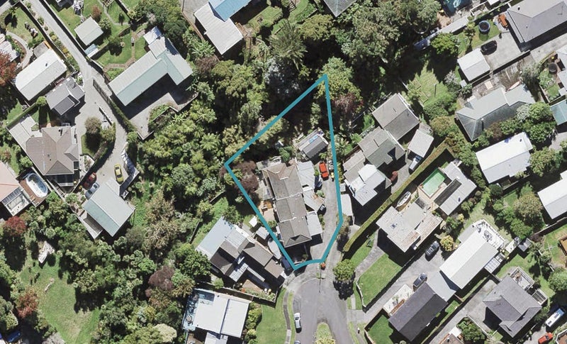 2/8 Cezanne Place, New Lynn, Auckland - Carousel 1
