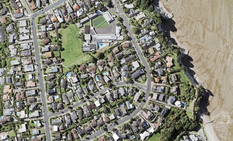5A Gulf Crest, Bucklands Beach, Auckland - Carousel 1