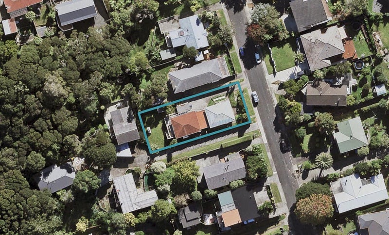 1/9 Brunton Place, Glenfield, Auckland - Carousel 1